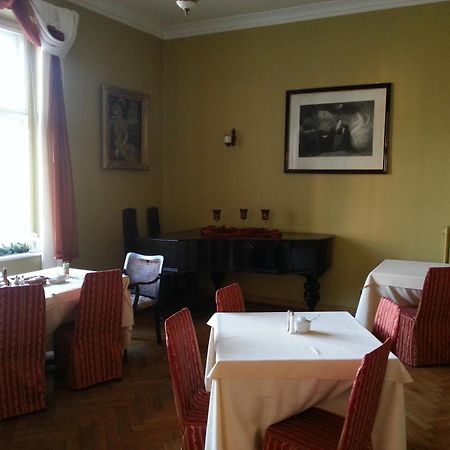 Hotel Pensjonat Eden à Sopot Extérieur photo