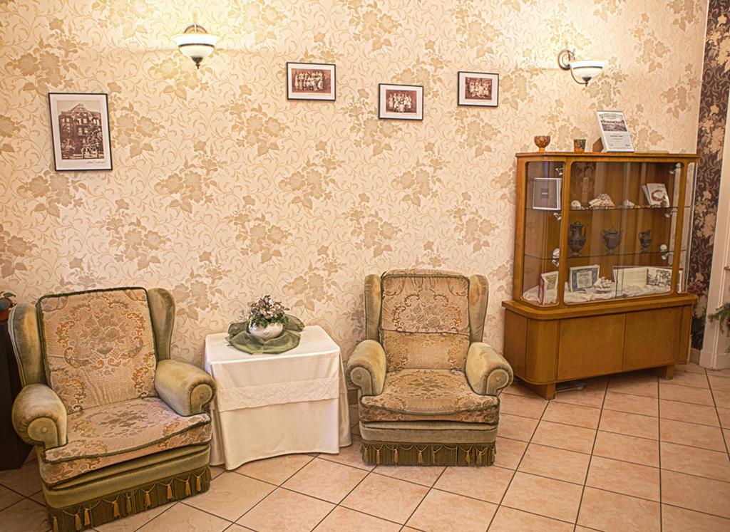 Hotel Pensjonat Eden à Sopot Extérieur photo