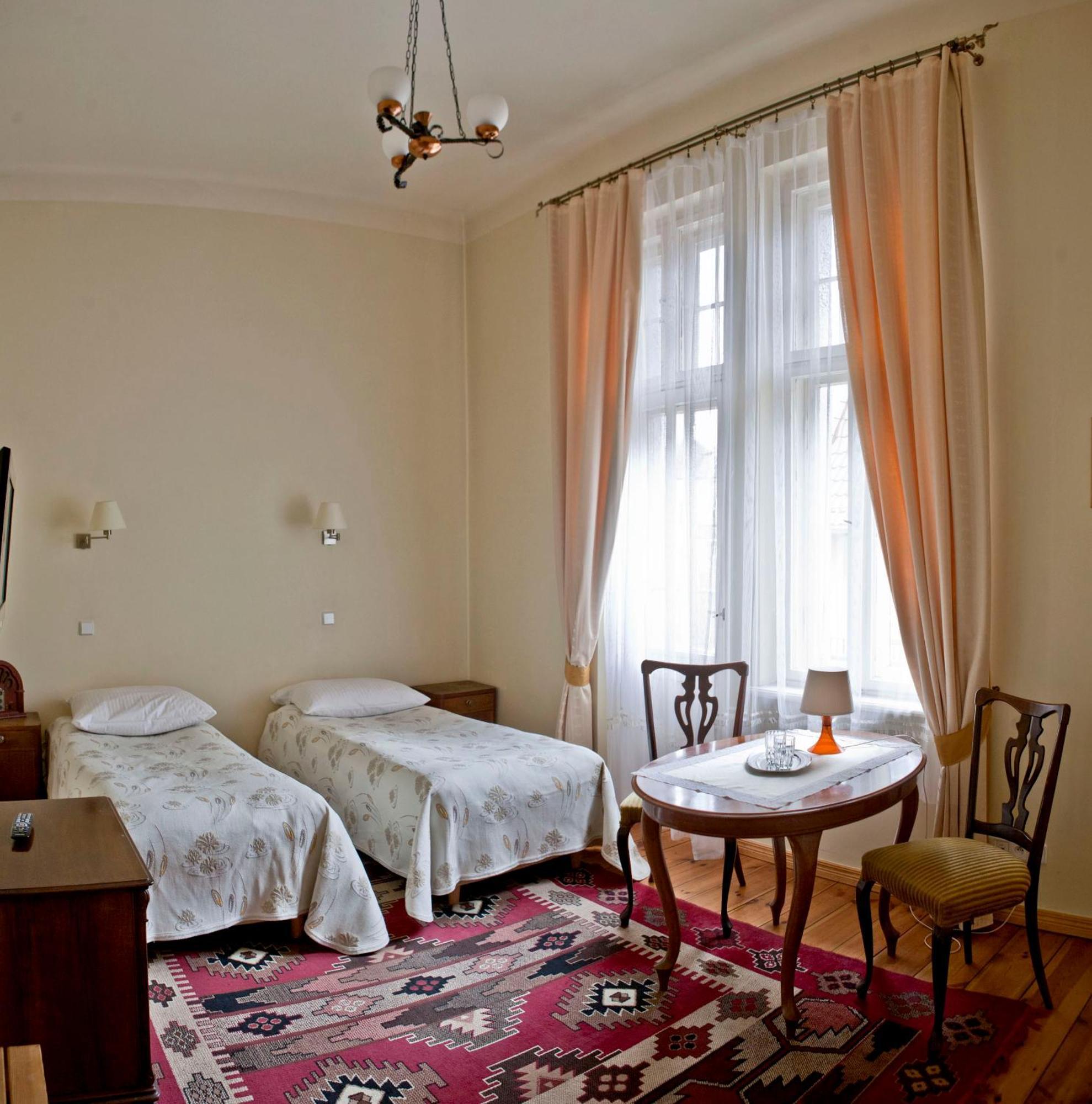 Hotel Pensjonat Eden à Sopot Extérieur photo