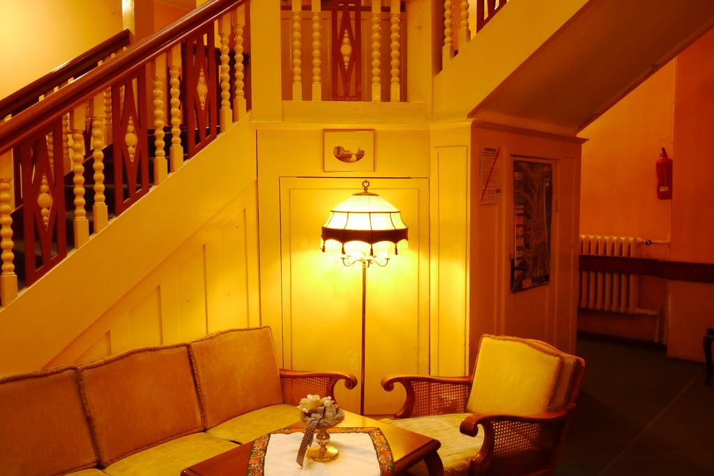 Hotel Pensjonat Eden à Sopot Extérieur photo