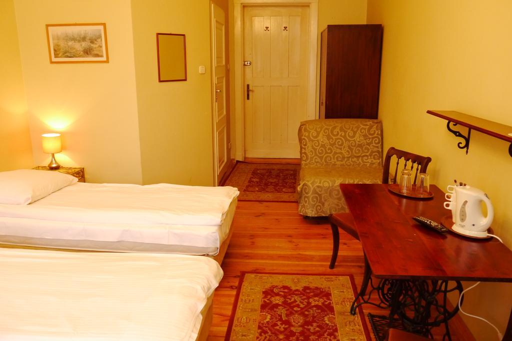 Hotel Pensjonat Eden à Sopot Extérieur photo