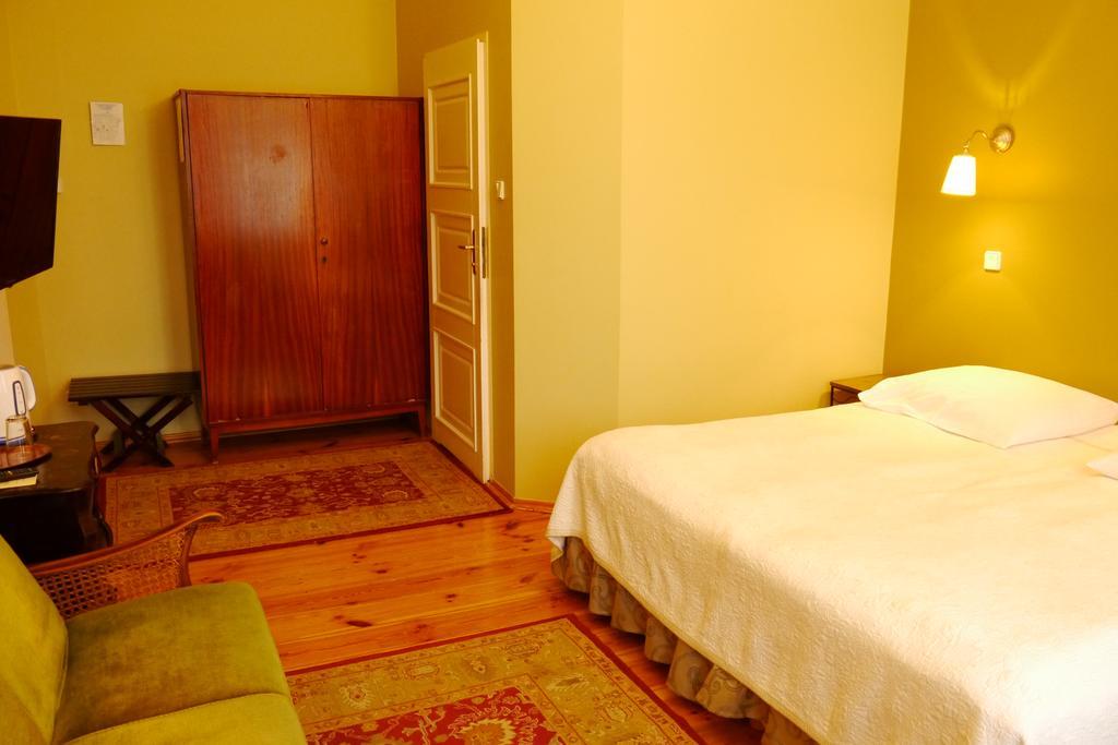 Hotel Pensjonat Eden à Sopot Extérieur photo