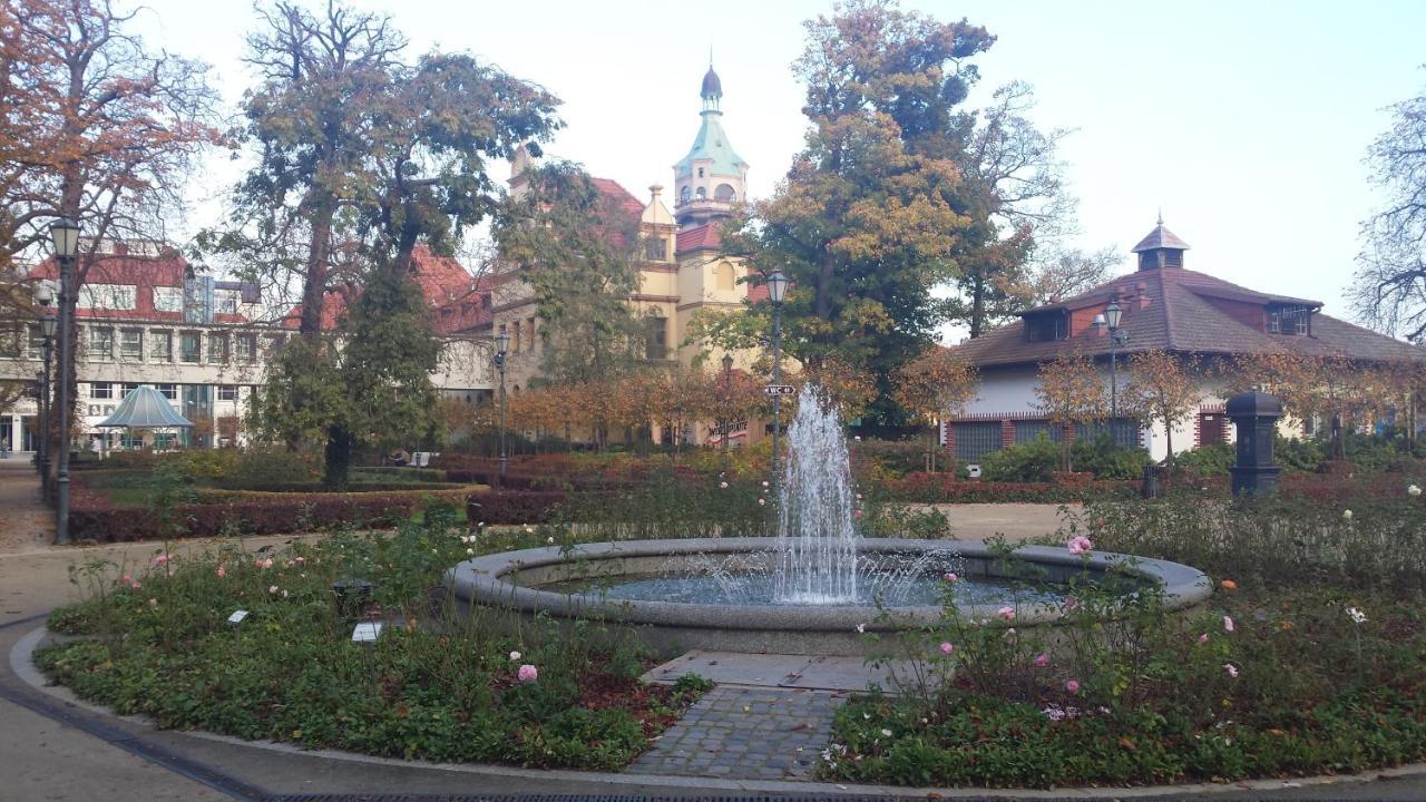 Hotel Pensjonat Eden à Sopot Extérieur photo
